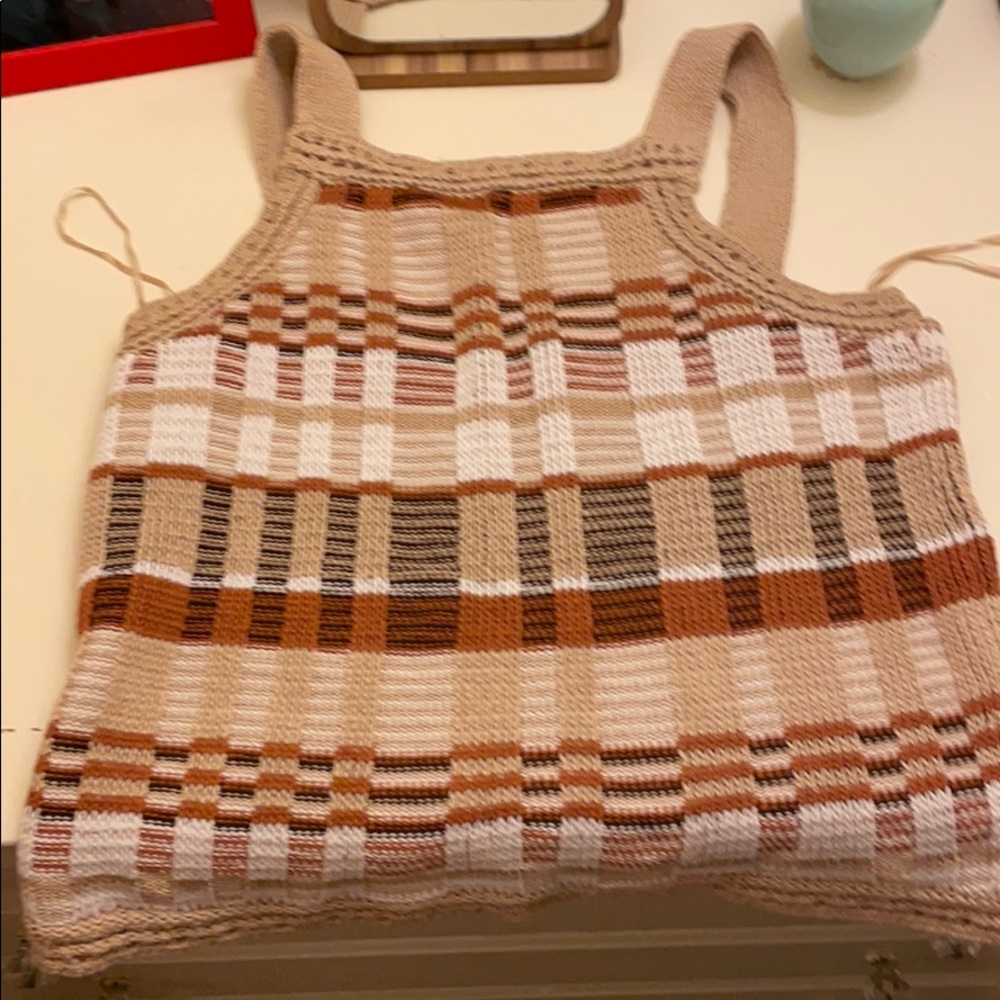 Knitted crop top